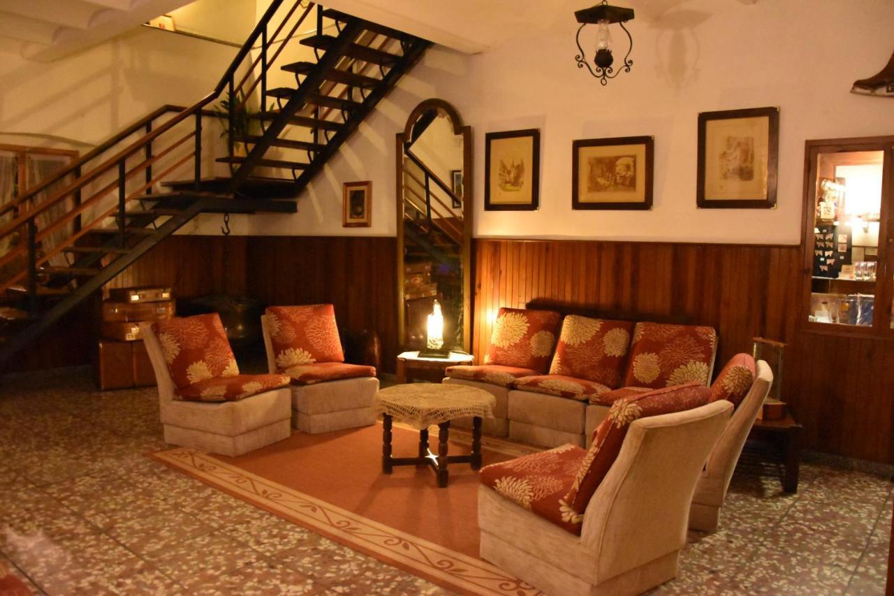 Hotel Suizo Estación Colonia Suiza Dış mekan fotoğraf